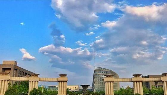 全國高校2021經費預算排行榜發布，10余所高校超百億！